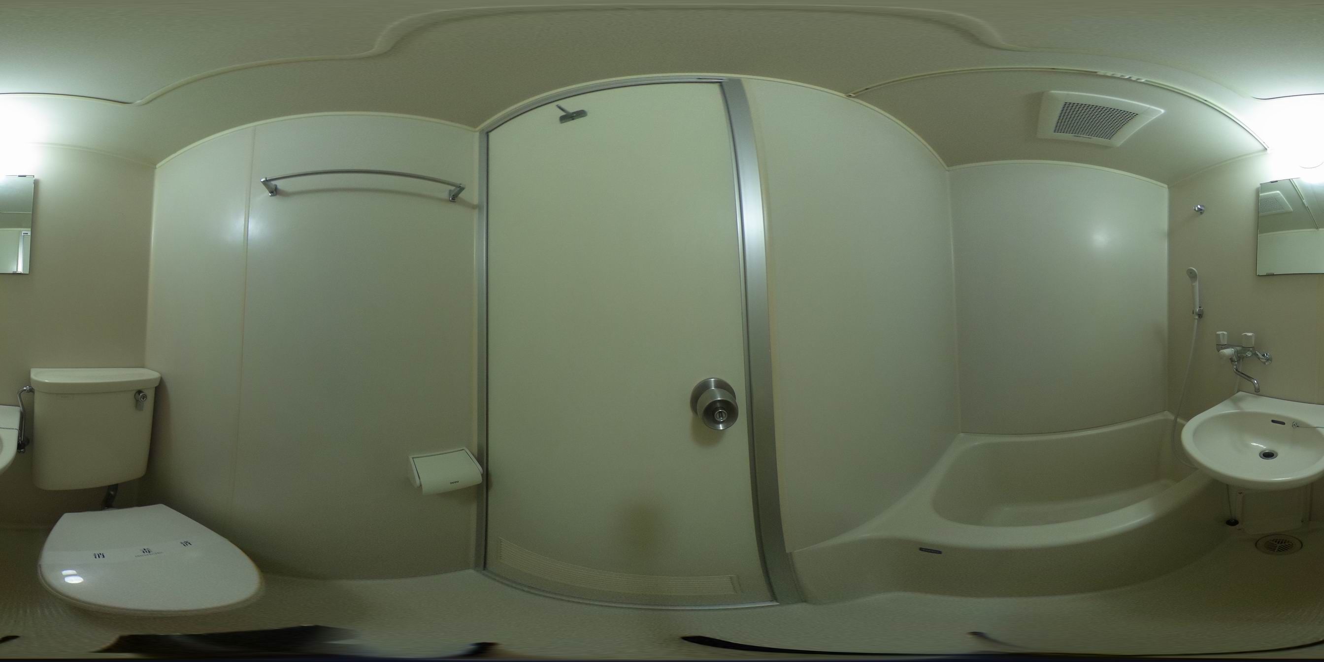 �o�X���[��